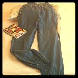 highwaisted Jean like pants